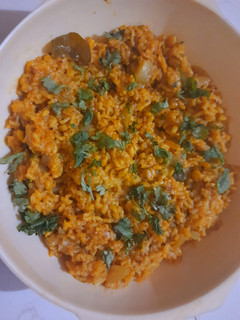 દૂધી ની ખીચડી (Dudhi Ni Khichdi Recipe In Gujarati) રેસીપી મુખ્ય ફોટો