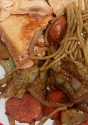 Una foto de Spaghetti con toque asiático pero a tu estilo ;)