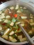 Caldo de pollo con vegetales