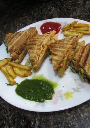 A picture of Healthy veg sandwich.