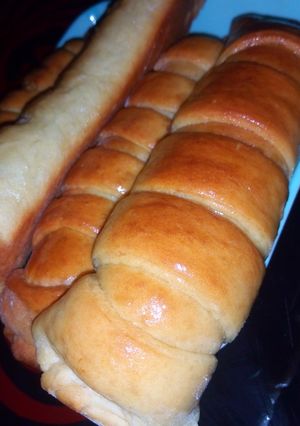 A picture of Catapilla buns.