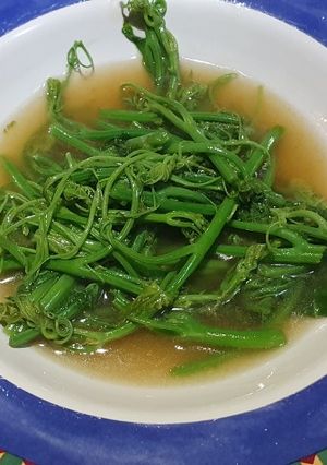 รูปของ ผัดยอดฟักแม้ว vegetarian