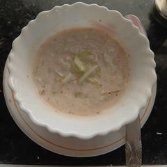 A picture of Cucumber Raita.