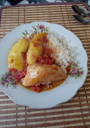 Una foto de Pollo a la cacerola con vino