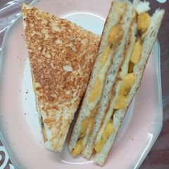 A picture of Cheesy Banana Peanut Butter Toast.