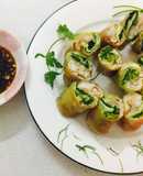 Bánh tráng lứt cuốn cơm gà