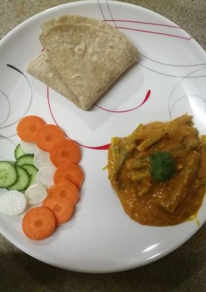 A picture of Drumstick veg With besan.
