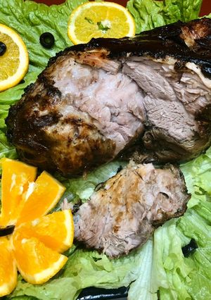 Una foto de Pernil de cerdo estilo cubano