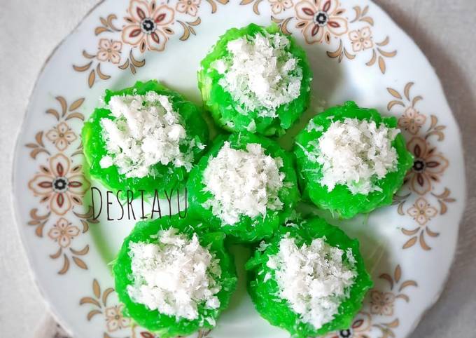 Kue Sawut Singkong Pandan