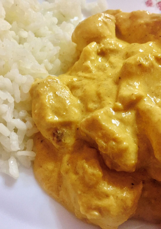 Una foto de Pollo al curry