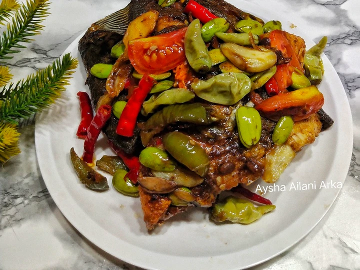 Easy Ways Prepare Recipes Ikan Bawal Pete sambal Tauco the Awesome  Tasty.
