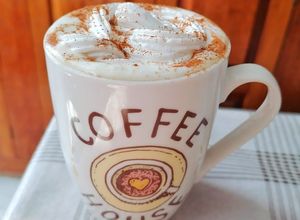 Una foto de Pumpkin latte 🎃☕