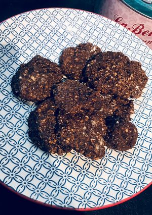 Una foto de Galletas de avena y chocolate