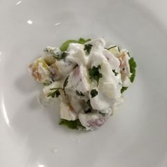 A picture of Waldrof salad.