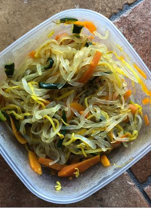 Foto di Spaghetti di konjac alle verdure