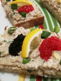 Una foto de Mousse de sardinas