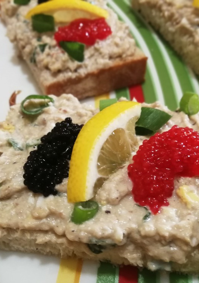 Una foto de Mousse de sardinas