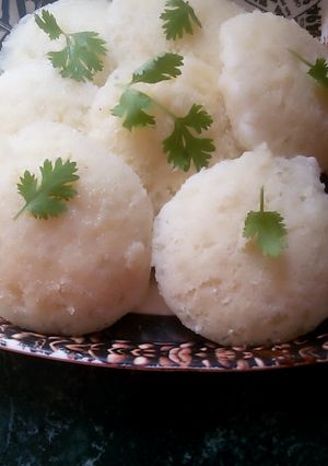 साबुदाना इडली (sabudana idli recipe in hindi) रेसिपी मुख्य फोटो