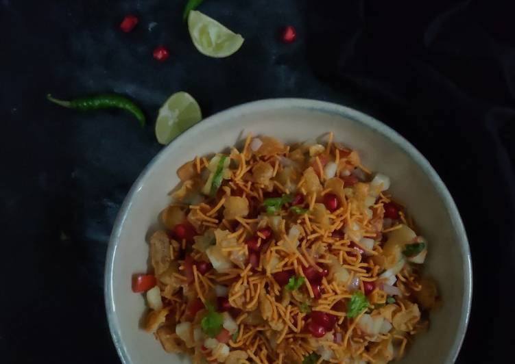 Cornflakes chaat