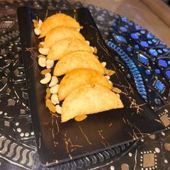 A picture of Mava gujiya.