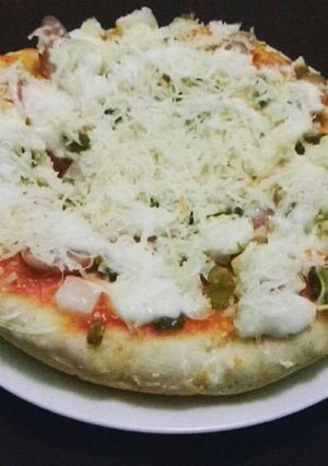 Foto resep Pizza Magic Com (praktis dan cepat saji)