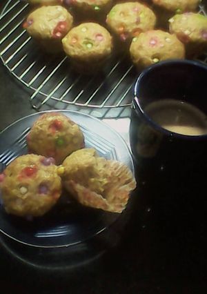 Foto resep banana muffin with chocochips on top