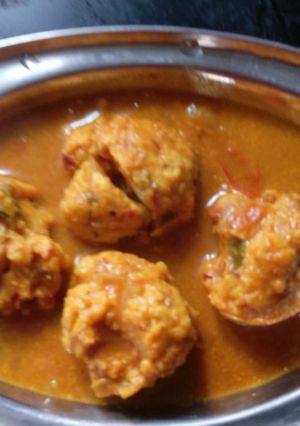 பருப்பு உருண்டை குழம்பு செய்முறை முக்கிய புகைப்படம்