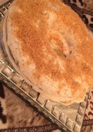 صورة لوصفة كيكه الرافيلو بجوز الهند المحمص 😍