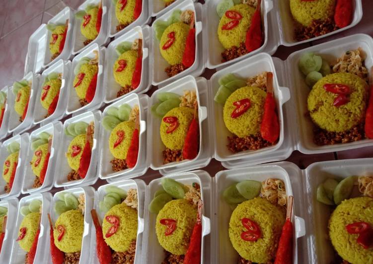 Nasi Kuning catering