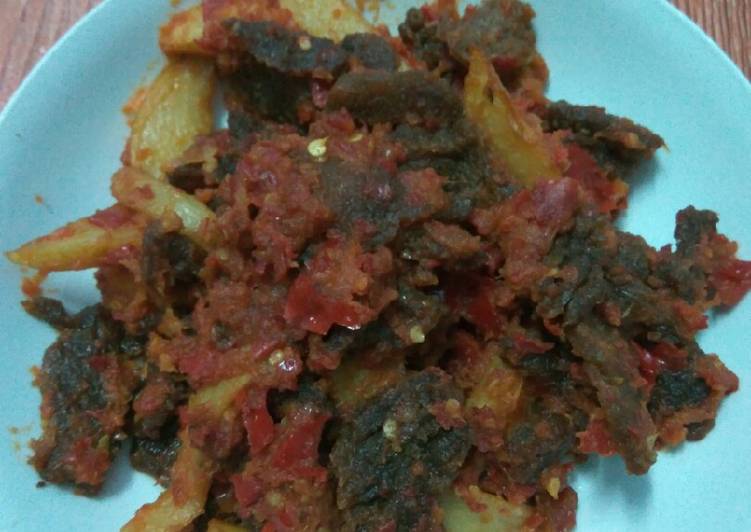 Sambal Dendeng Batokok + kentang