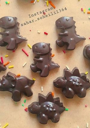 عکسی از دستور تِمپِر کردن شکلات (آب کردن شکلات) 🍫
