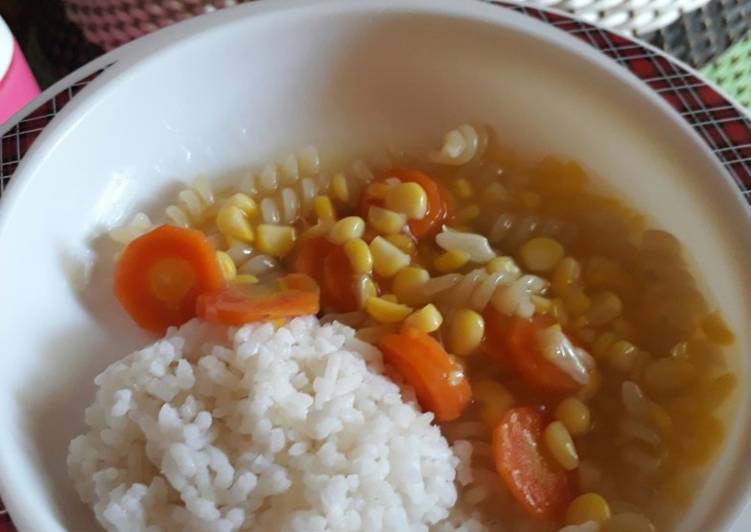 Sop Jagung Macaroni (Mpasi 15 bulan)