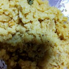 A picture of Lehsan Adrak paste.