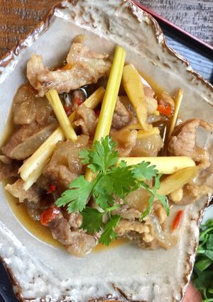 Hình của món Gân bò kho cay hao cơm mùa mưa.