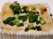 A picture of hiyayakko chilled tofu