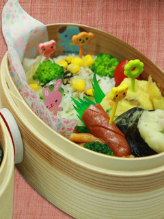 【家樂福廚房】我們這一家便當 的食譜成品照片