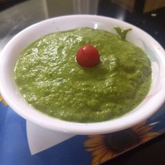 A picture of Tender palak stalk chetney.