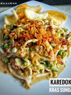 Foto resep Karedok Khas Sunda