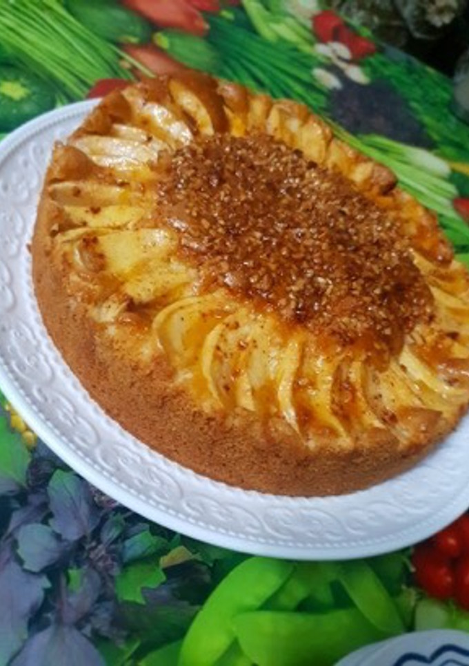 Una foto de Pastel de manzana estilo turco, receta de mi amiga Nora Mohamed