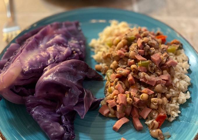 Steps to Prepare Speedy Black Eyed Peas with Cabbage