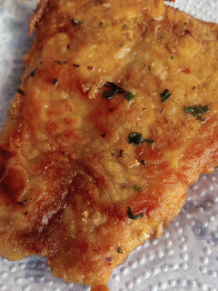A picture of Lemon-parsley fish cake.