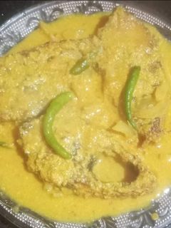 সরষে ইলিশ (shorshe ilish recipe in Bengali) রেসিপির প্রধান ছবি