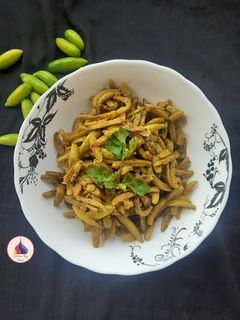 ટીંડોળા નું શાક (Tindora Sabji Recipe In Gujarati) રેસીપી મુખ્ય ફોટો