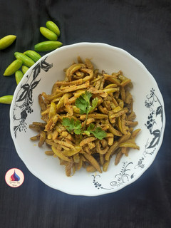 ટીંડોળા નું શાક (Tindora Sabji Recipe In Gujarati) રેસીપી મુખ્ય ફોટો