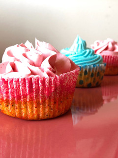 Foto de Cupcakes de Limão e Sementes de Papoila #limão