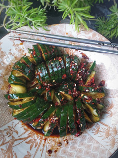 Gambar Cucumber Spiral Salad