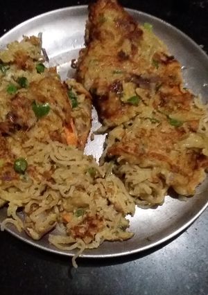 ম্যাগি অমলেট (Maggi omelette recipe in Bengali) রেসিপির প্রধান ছবি