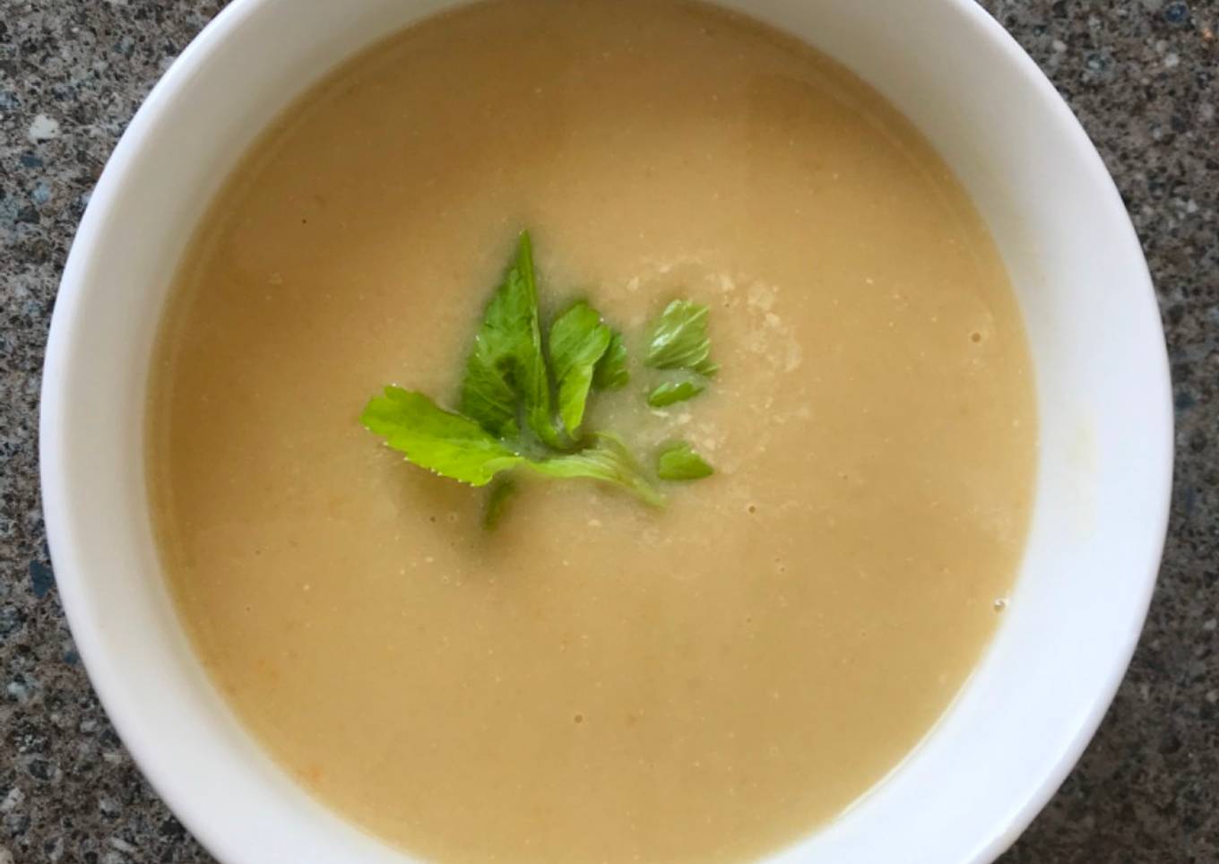 Hungarian Celery Soup