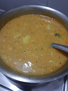 બટાકા નુ શાક (Bataka Shak Recipe In Gujarati) રેસીપી મુખ્ય ફોટો