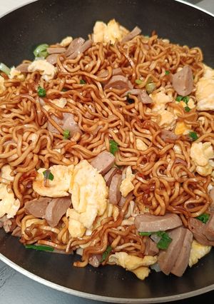 Foto resep Mie Goreng Telur Bakso